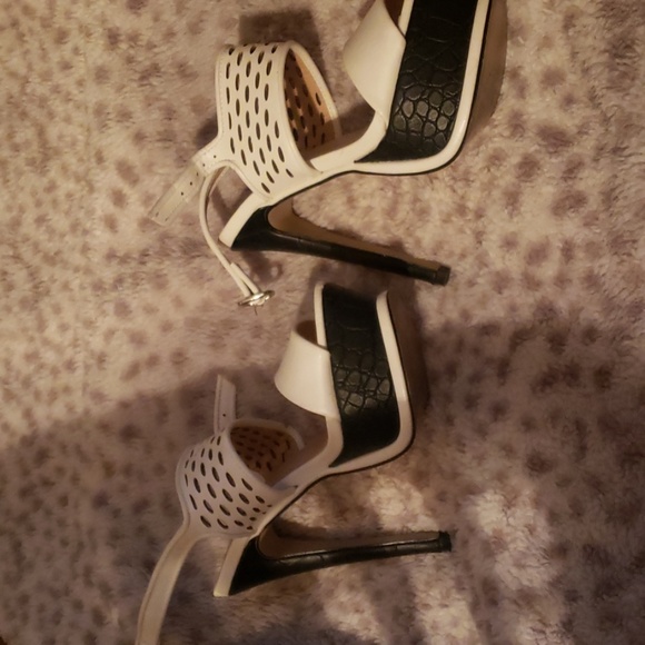 Shoe Dazzle Shoes - Heels Shoe Dazzle Shoes - Heels